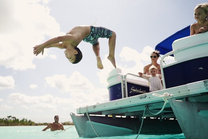 Bacalar 101- Tour Privado a la Laguna de los 7 Colores