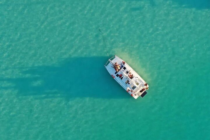 Catamaran op de Lagune van de 7 Kleuren