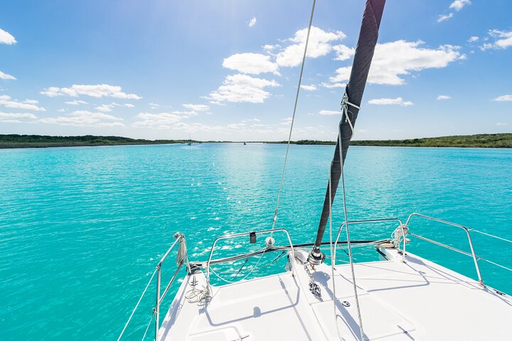 Catamaran op de Lagune van de 7 Kleuren