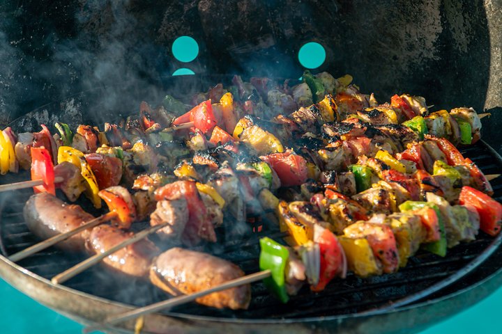 Laguna Grill - Privates Boot mit Grill und Getränken an Bord