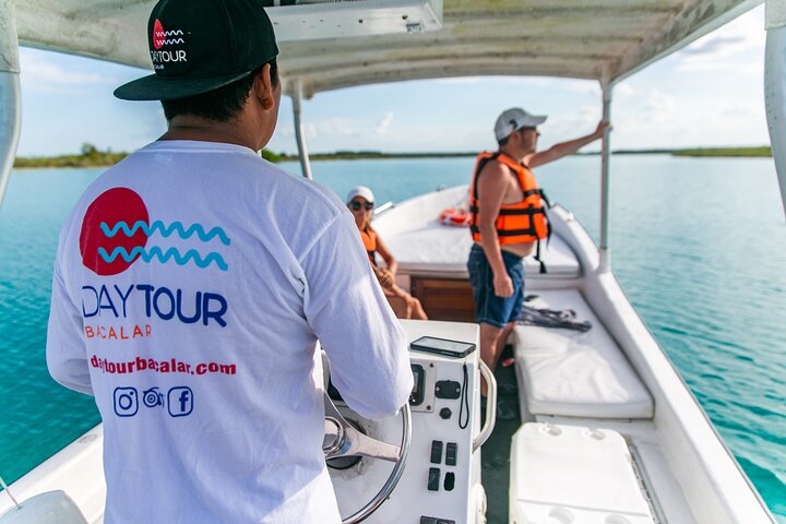 Boottocht in Bacalar en bezoek aan Cenotes