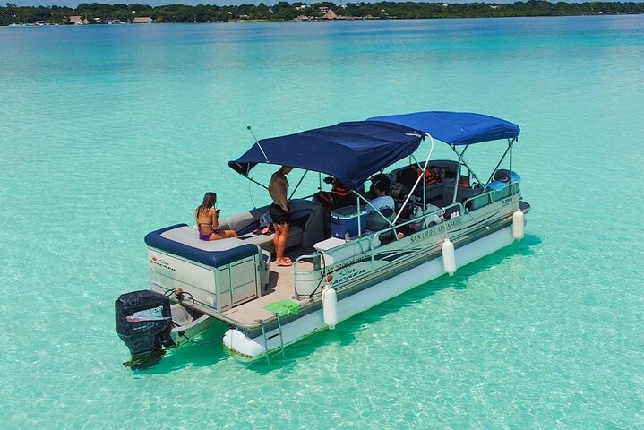 Passeio de Pontão pela Lagoa de Bacalar + Caiaque