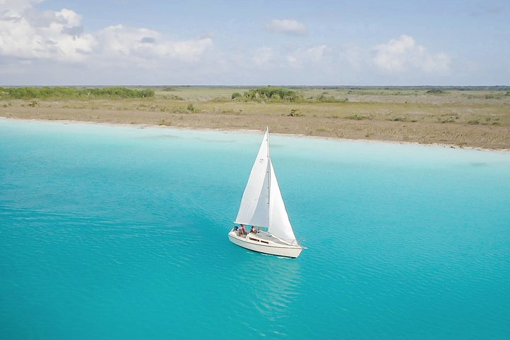 Zeiltocht op de Lagune van de 7 Kleuren